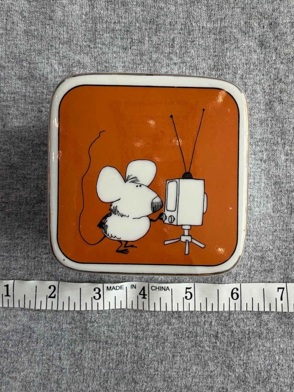 Vintage 1977 porcelain trinket box from the "The Inside Story" series by Kersten